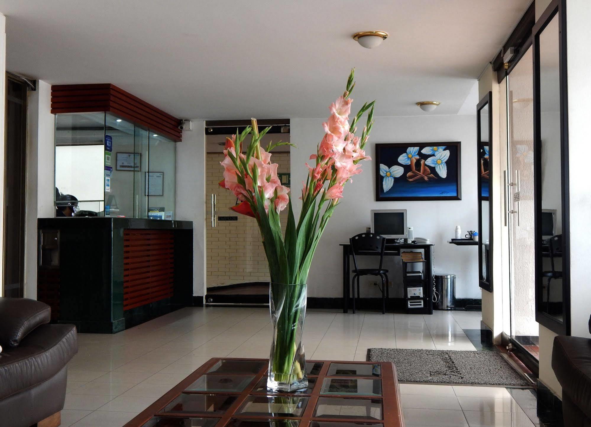 بوغوتا Apartamentos Galerias المظهر الخارجي الصورة